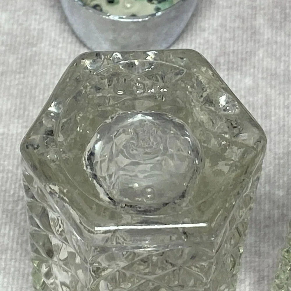 Vintage Wexford Pressed Glass Salt & Pepper Shakers With Chrome Plastic Tops